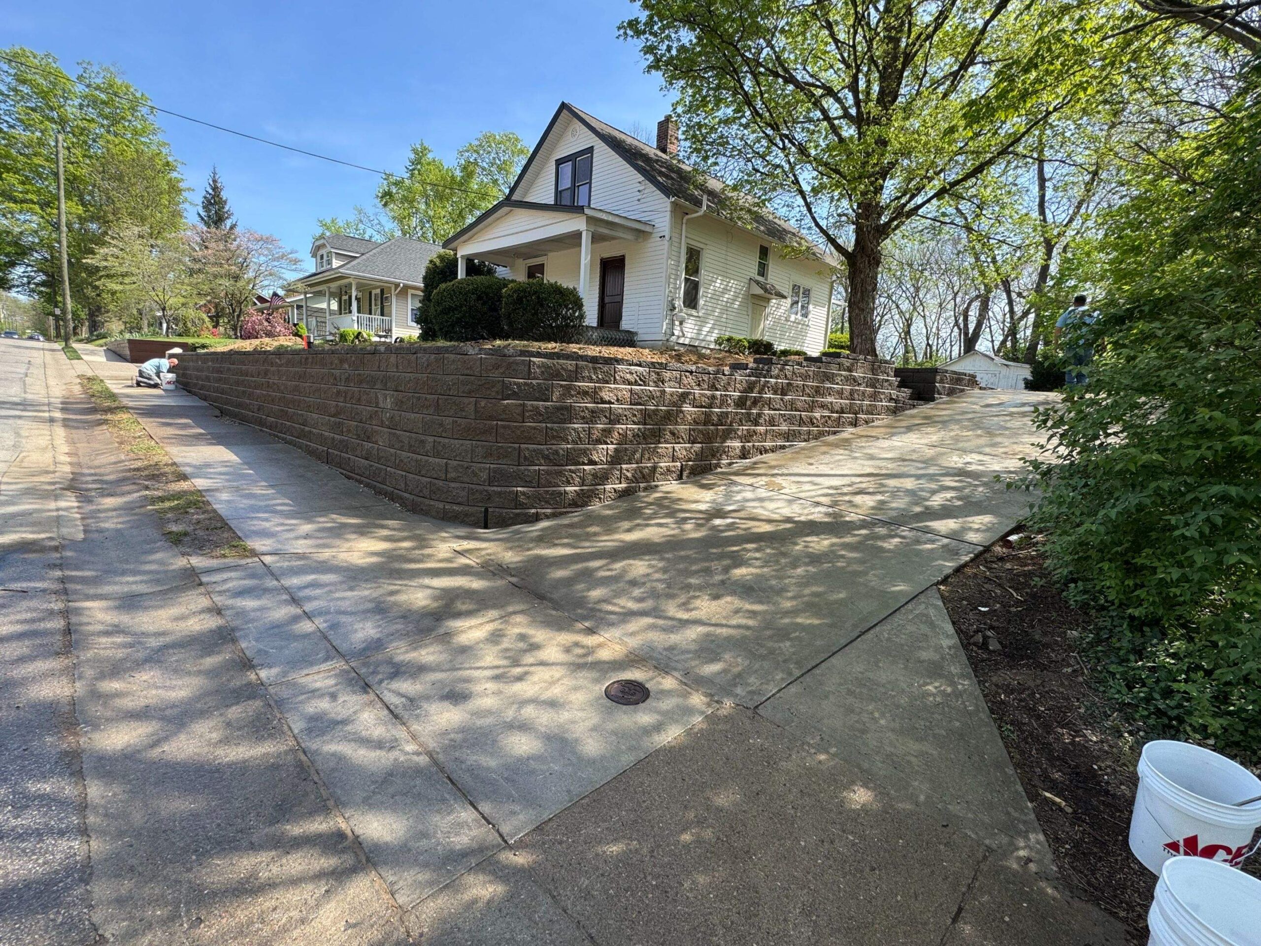 alan block retaining walls cincinnati